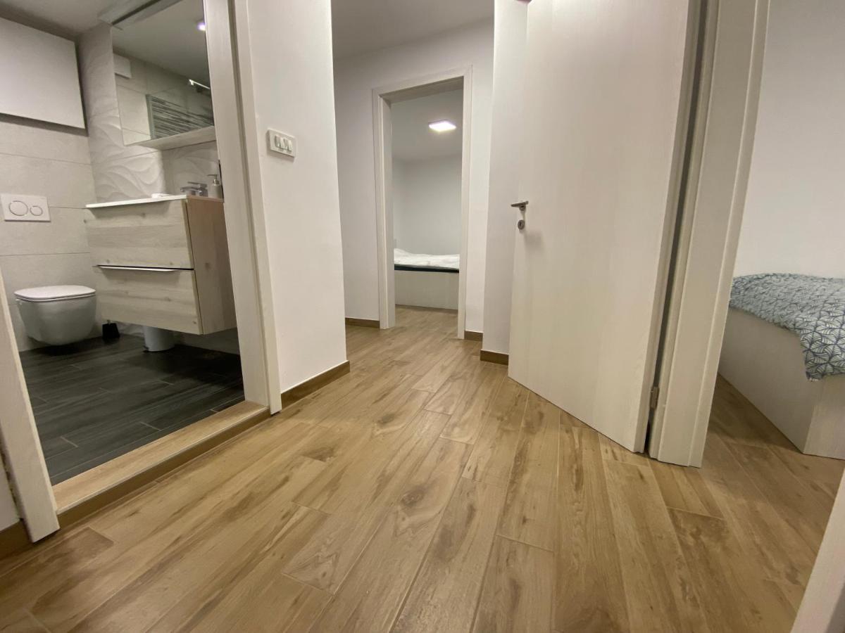 Apartma Sinitus Izola Eksteriør bilde